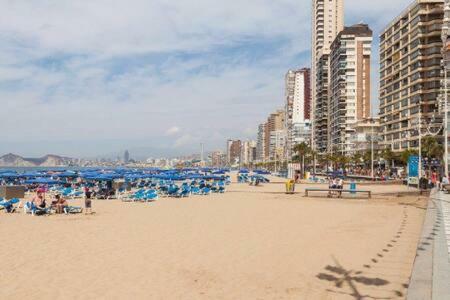 Playa Levante Vistas Al Mar Benidorm Exteriör bild